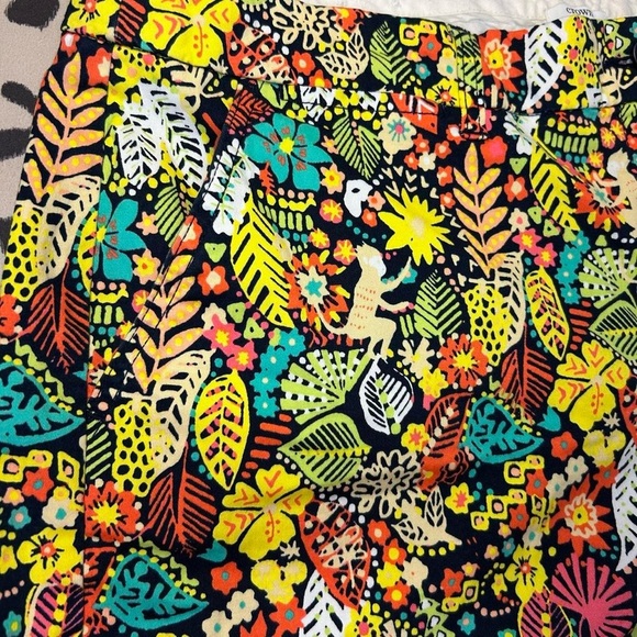 Crown & Ivy Floral Jungle Shorts / 20W🌴🐒🌸 - Picture 2 of 7